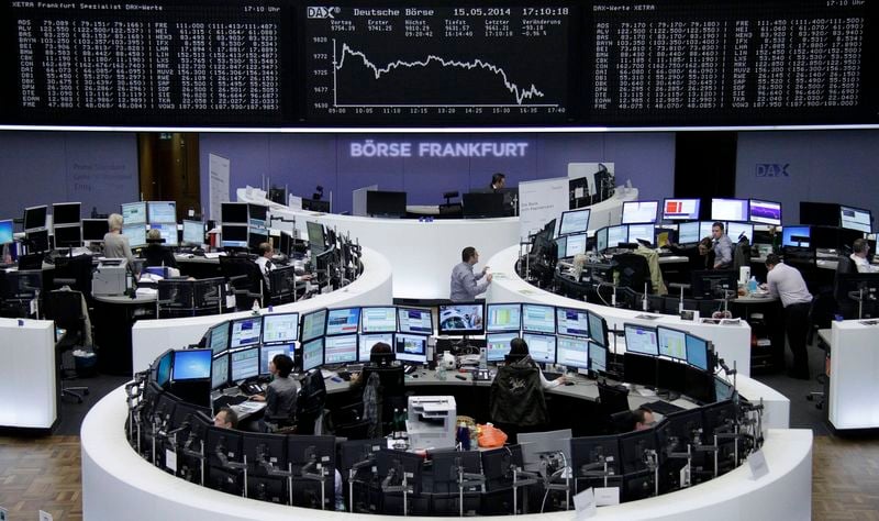 Les Bourses européennes finissent en baisse