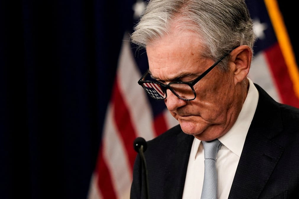 Jerome powell, president de la reserve federale americaine, tient une conference de presse a washington