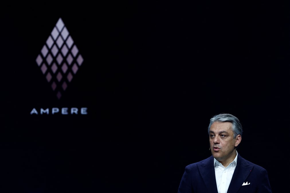 L'action Renault gagnait 5 % ce matin avant de reculer pour se stabiliser à une hausse d'1,27 % à 18 h, à 34,74 euros.
