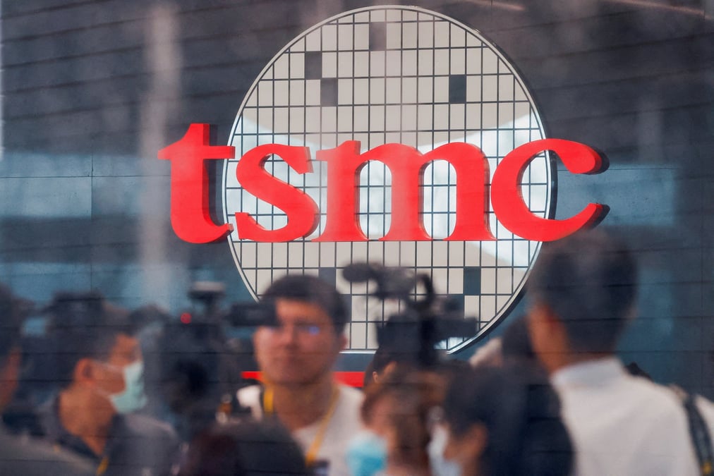 Le logo de taiwan semiconductor manufacturing co a hsinchu
