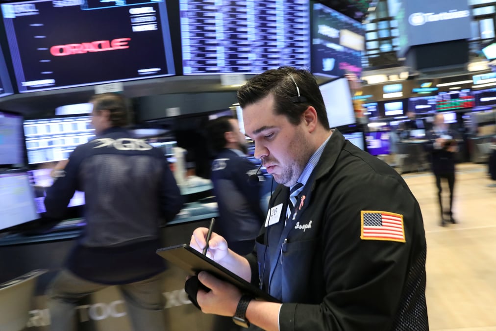 Wall street ouvre en ordre disperse