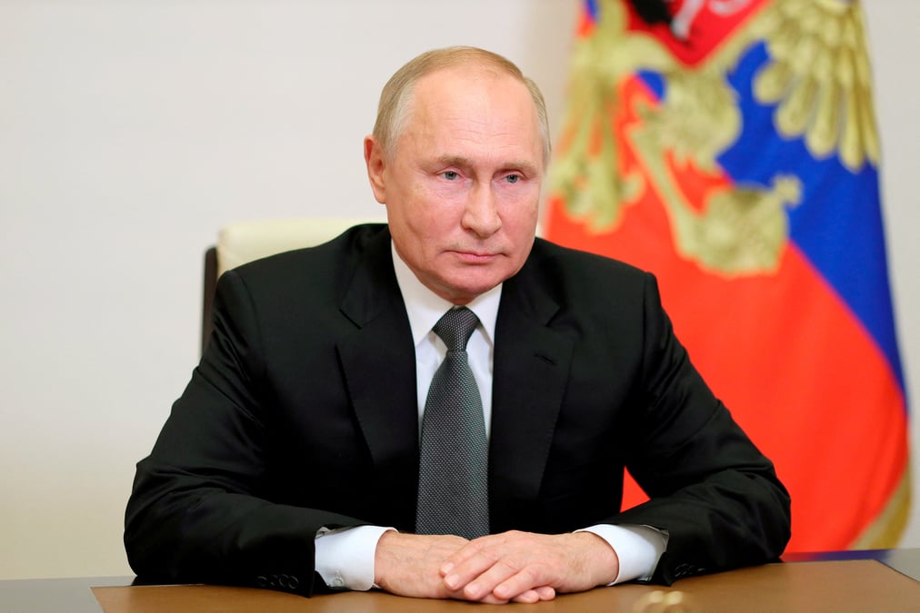 Poutine qualifie la chute de l'urss de "desintegration de la russie historique"