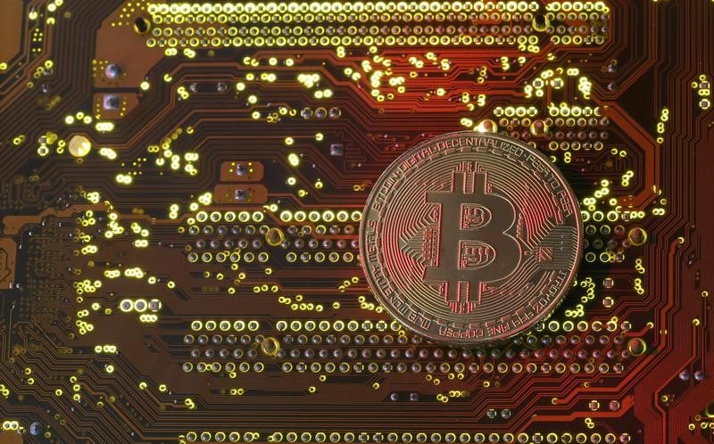 Le bitcoin s'envole de 1.000 dollars en 12 heures