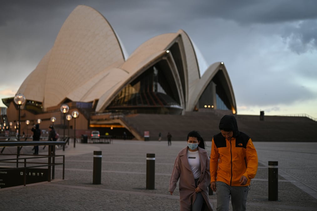 Nouveaux foyers epidemiques en australie, l'assouplissement des restrictions en suspens
