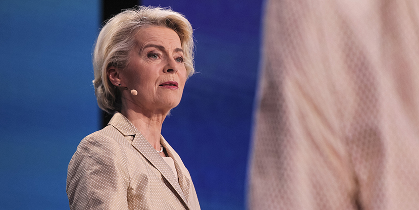 Ursula von der Leyen a été élue en 2019 présidente de la Commission européenne, devenant la première femme à prendre la direction de l’exécutif européen et la première Allemande depuis 52 ans.