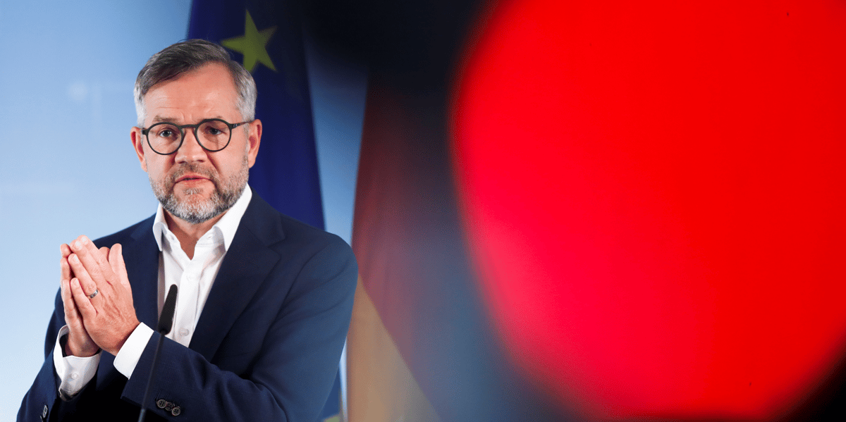 L'Allemand Michael Roth, ministre adjoint chargé des Affaires européennes, lors d'une déclaration à la presse, le 16 juin 2020
