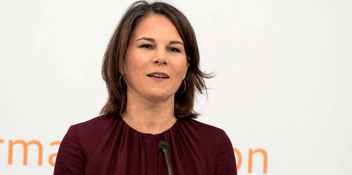 « Nous allons discuter intensément ici (...) de la façon d'augmenter notre aide à l'Ukraine, particulièrement en ce qui concerne la défense antiaérienne », a assuré la cheffe de la diplomatie allemande, Annalena Baerbock (Photo d'illustration).