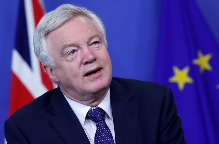 Brexit: l'ue ne propose qu'un droit de residence limite, dit londres
