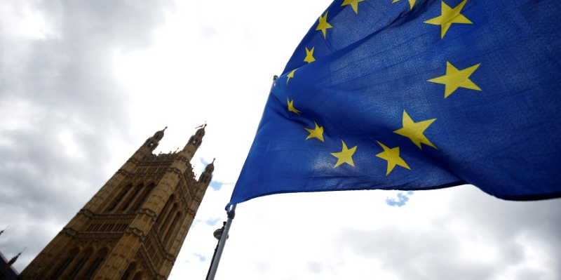 Brexit: a bruxelles de negocier "serieusement", avertit londres