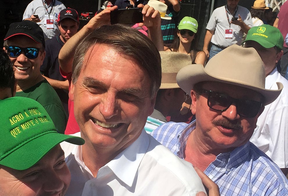 Bresil: bolsonaro encore trop faible pour reprendre la campagne electorale