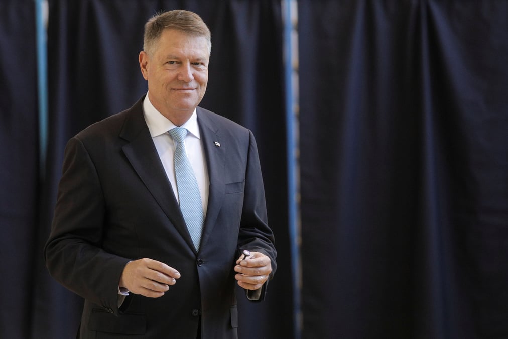 Iohannis en tete du premier tour de la presidentielle roumaine