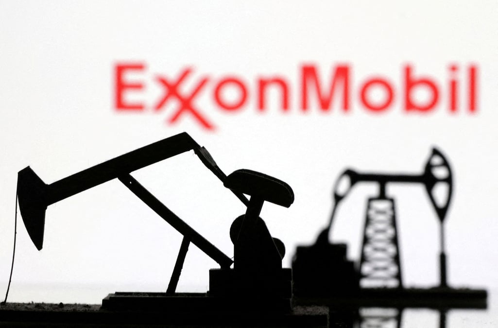 Illustration d'archives du logo d'exxonmobil