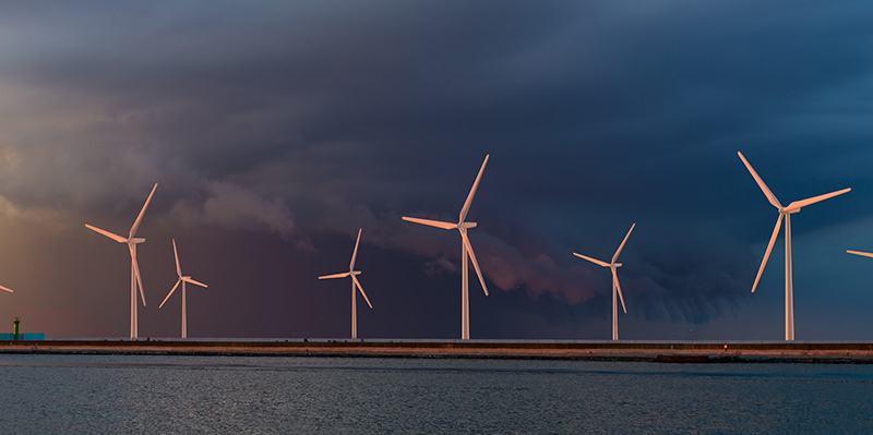 « La première source d'inquiétude concerne des effets très concrets, notamment en matière d'éoliennes en mer. »