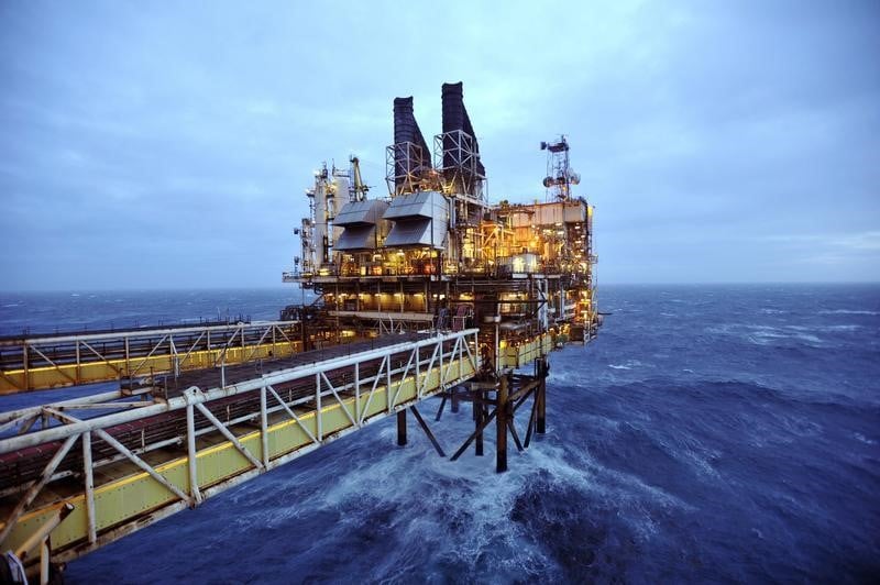 Le petrole termine en hausse a new york
