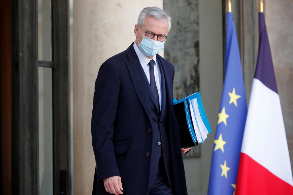 Face a la crise, la france passe d'un "soutien universel" a un "soutien cible", dit le maire