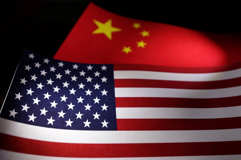 Illustration des drapeaux americain et chinois