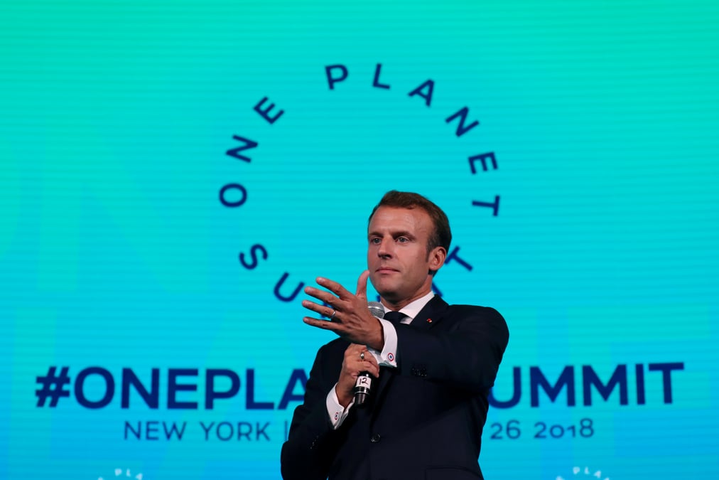Macron sacre "champion de la terre"