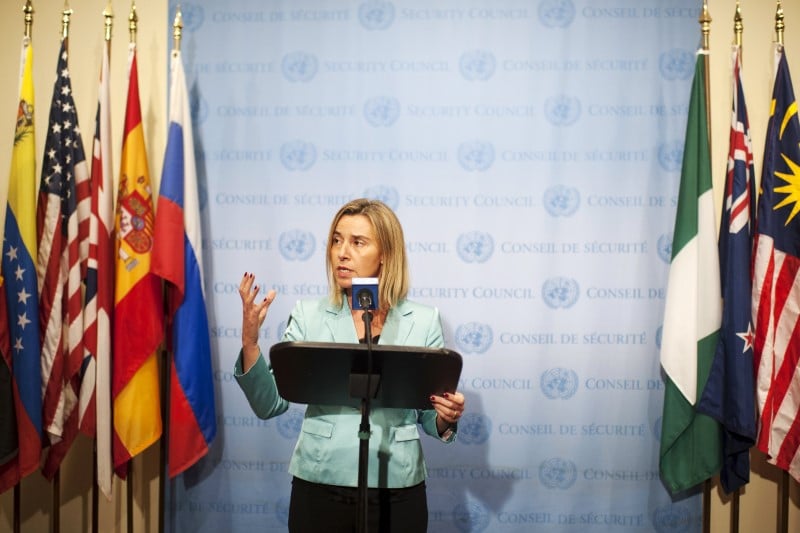 Bruxelles et washington preparent la levee des sanctions contre l'iran