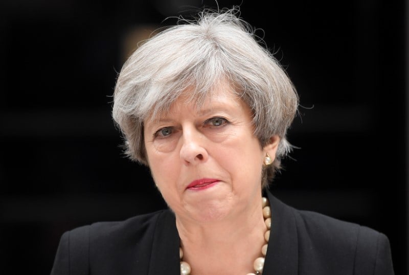 May furieuse en raison de fuites apres l'attentat de manchester