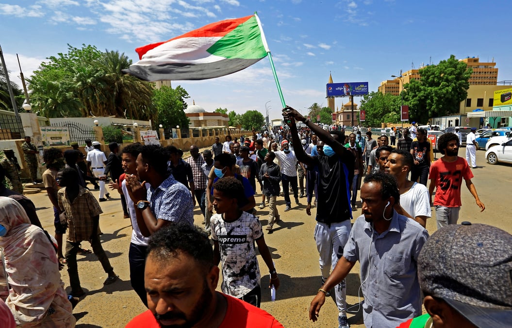 Soudan: manifestations pour l'anniversaire de l'accord de transition