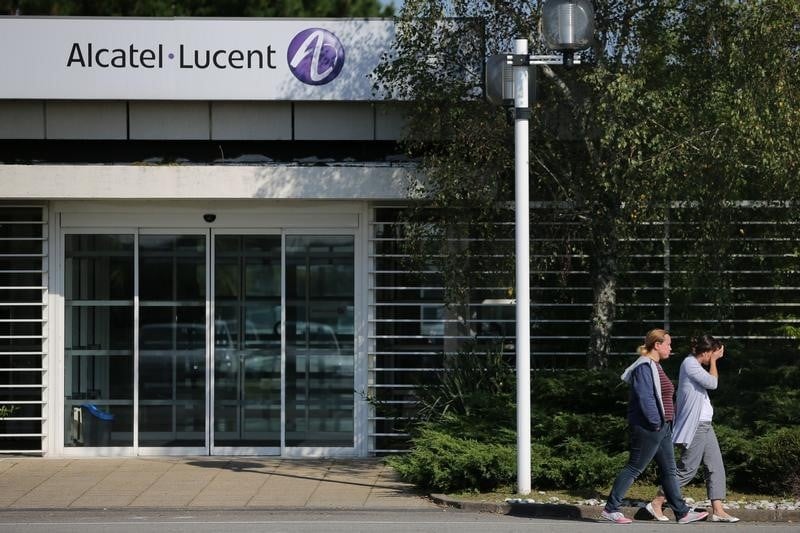 Le titre alcatel-lucent parmi les valeurs a suivre a la bourse de paris