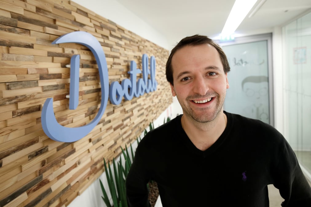 La start-up doctolib leve 150 millions d'euros pour doubler ses equipes