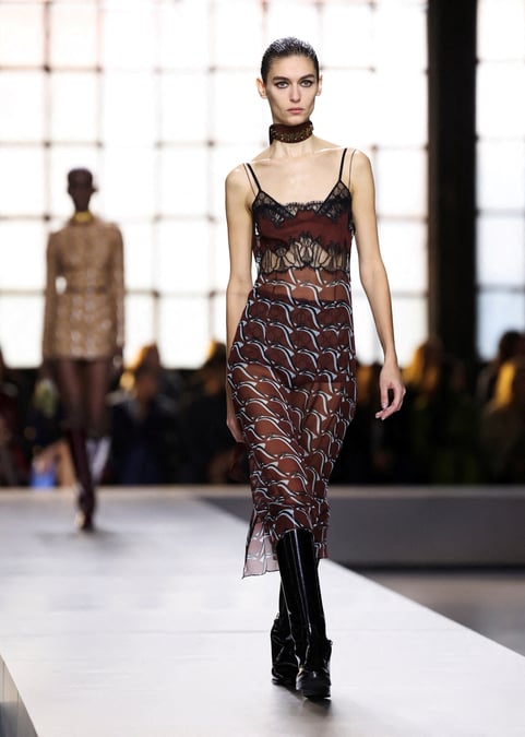 Gucci presente sa collection automne-hiver 2024 a milan