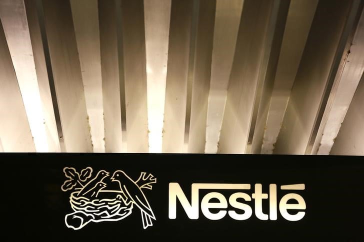 Nestle propose trois administrateurs pour accelerer sa strategie
