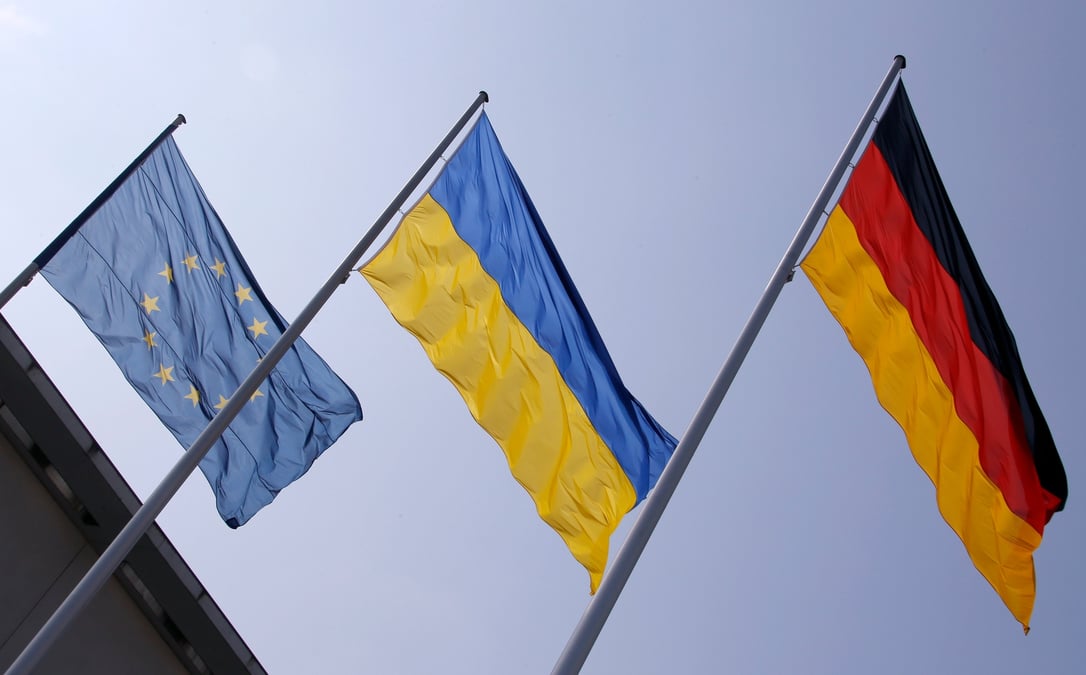 L'allemagne envisage de fournir des armes antiaeriennes a l'ukraine, selon une source