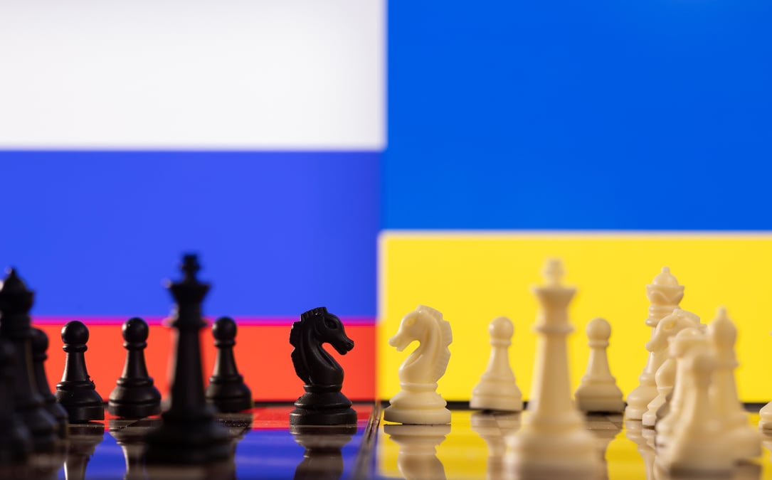 Illustration des drapeaux de la russie et de l'ukraine