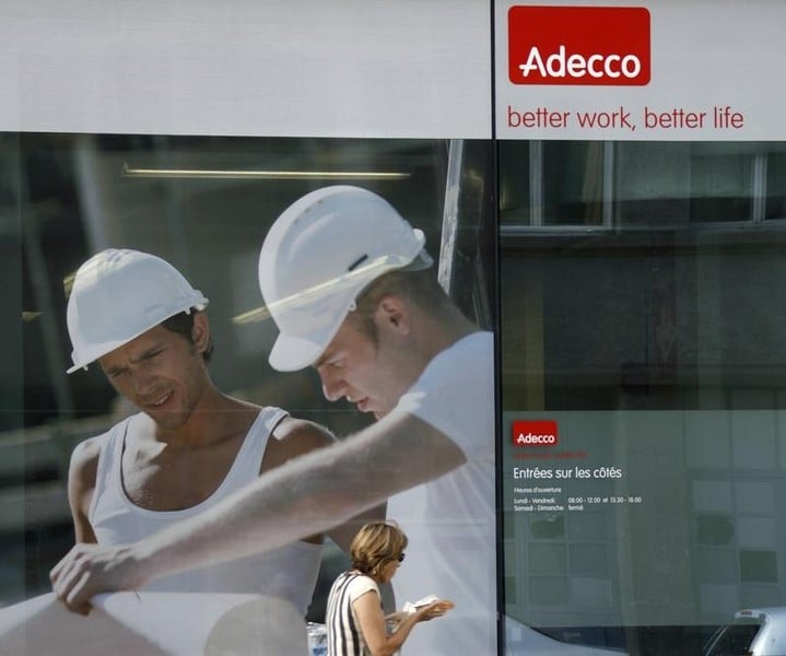 Les departs eclipsent les bons resultats trimestriels d'adecco