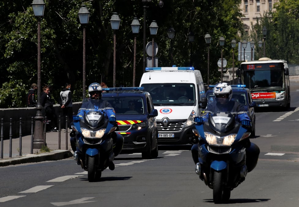 Kabuga, suspect de genocide au rwanda, presente au parquet de paris