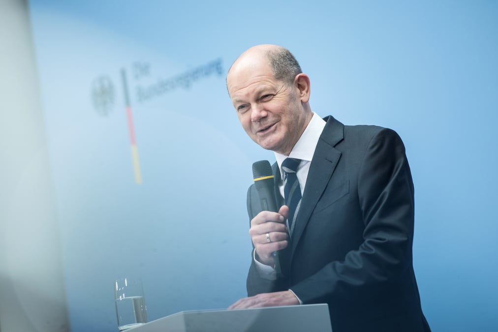 L'allemagne doit constituer des reserves budgetaires pour la prochaine crise, declare scholz