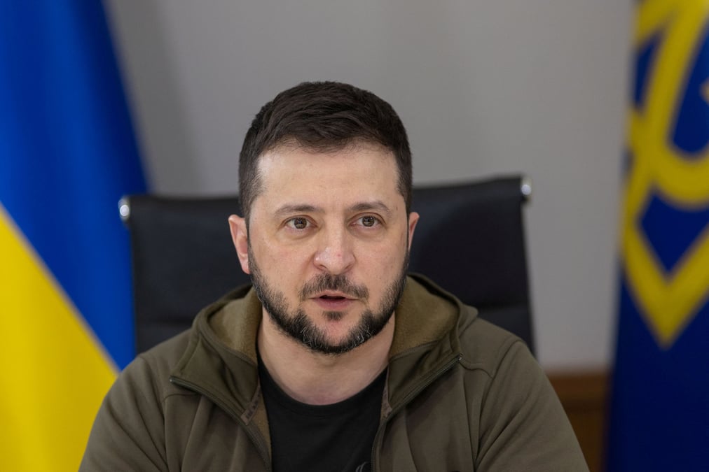 Ukraine: zelensky appelle l'occident a trouver un accord concernant un embargo sur le petrole russe