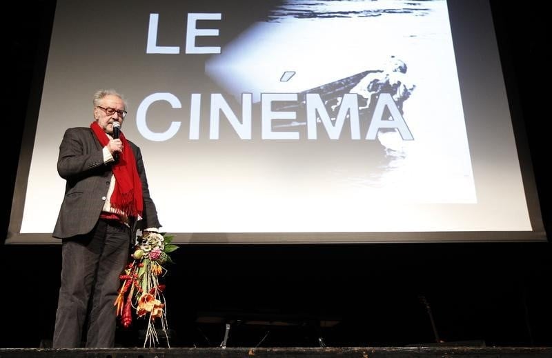 Godard et cotillard couronnes par la critique americaine