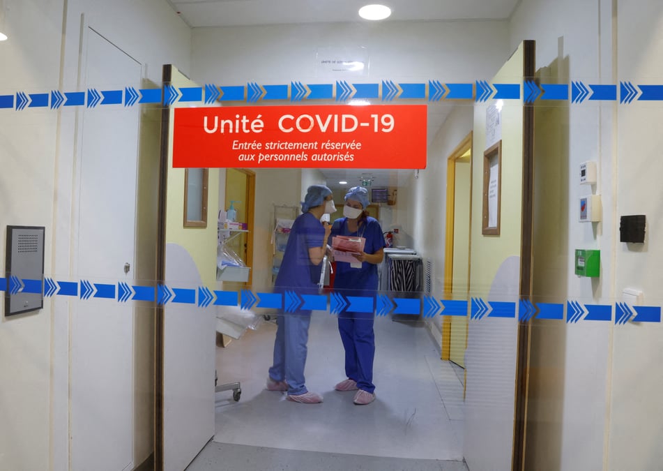 Coronavirus : vers 4.000 patients en reanimation en france pendant les fetes