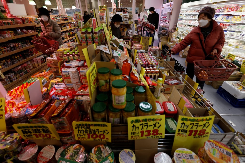 Les acheteurs a tokyo, au japon