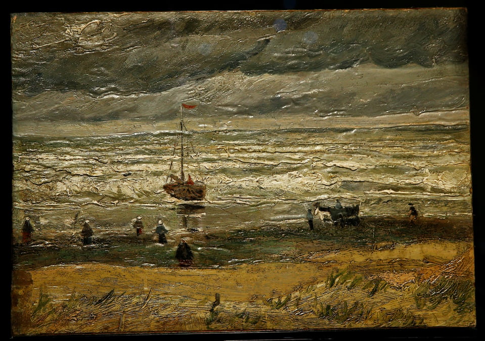 Deux tableaux de van gogh exposes, quinze ans apres leur vol
