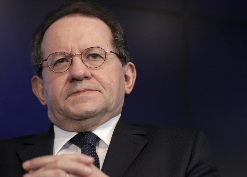Constancio (bce) plaide pour une politique toujours accommodante