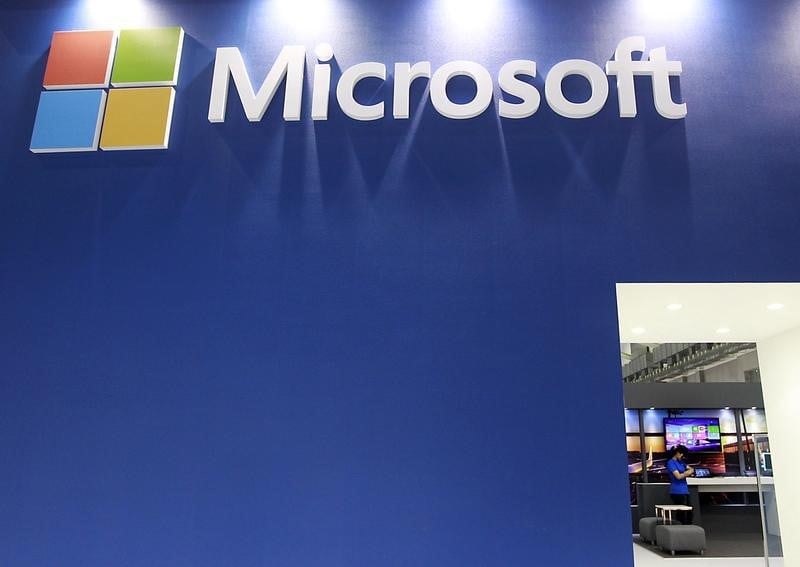 Le profit de microsoft greve par l'atonie du marche du pc