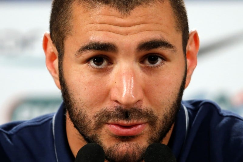 Le juge d'instruction demande la levee du controle judiciaire de karim benzema