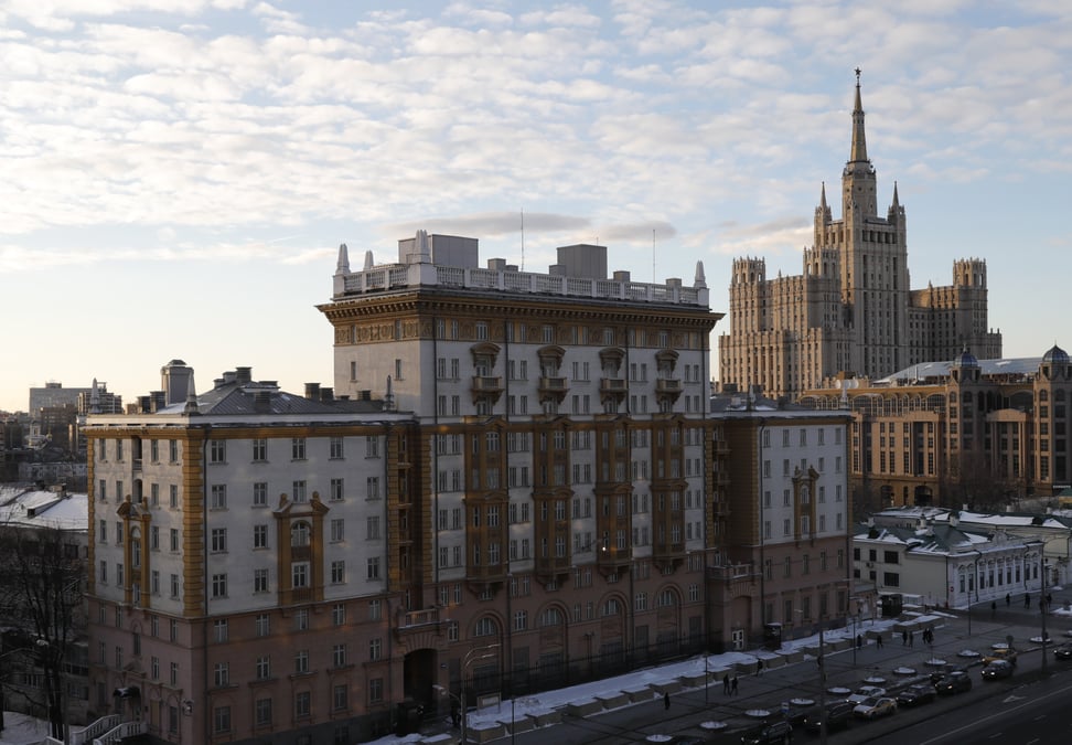 Les diplomates americains expulses quittent moscou