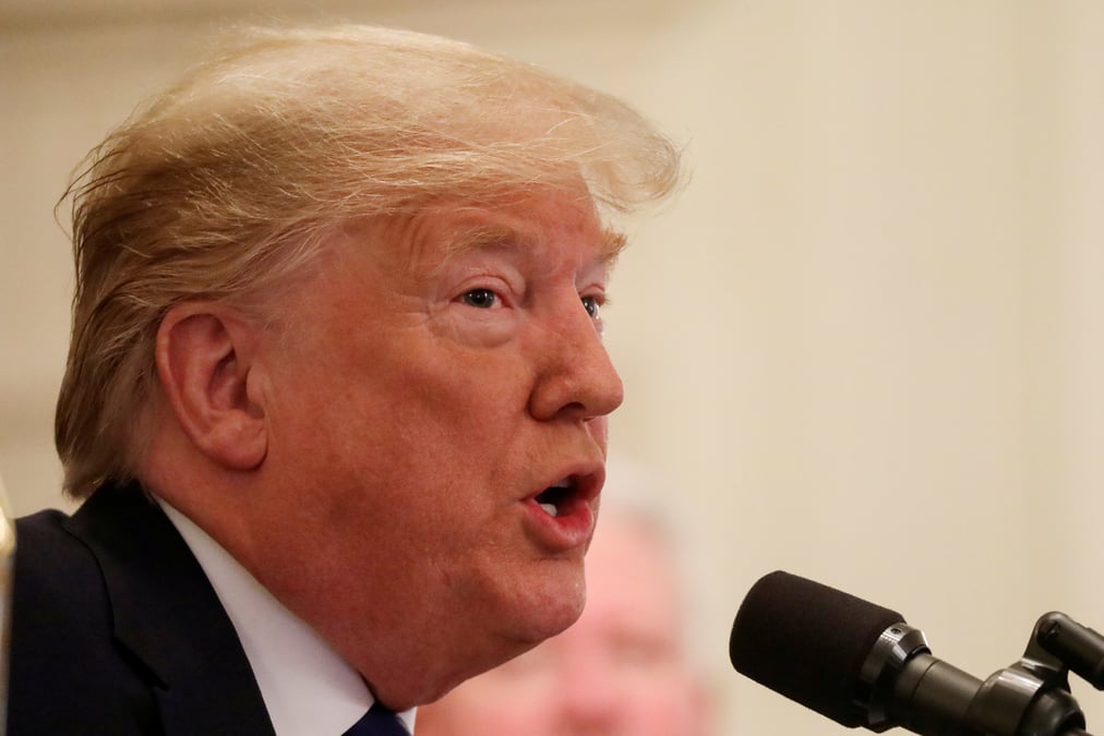Trump renforce sa defense avec kenneth starr et alan dershowitz