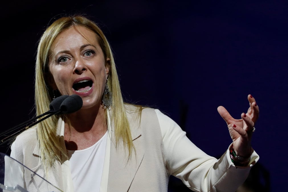 Giorgia meloni lors du rassemblement de cloture de la campagne electorale de la coalition de centre-droit
