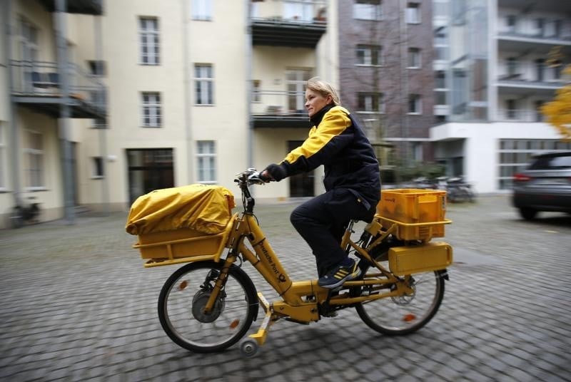 Second jour de greve a deutsche post jeudi
