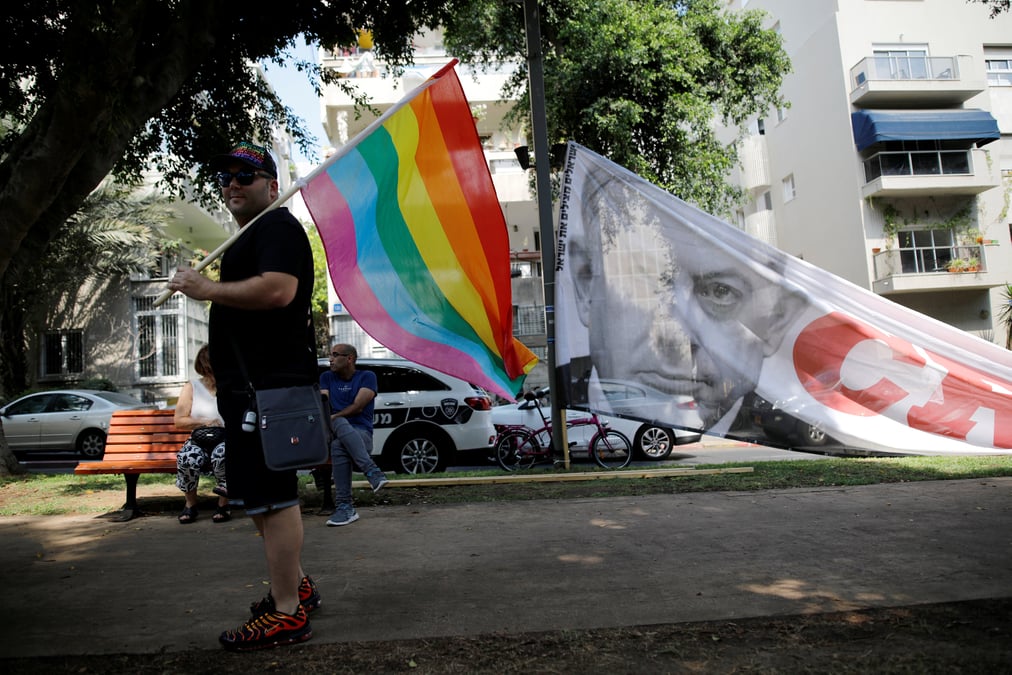 Israel: la communaute lgbt en greve pour reclamer le droit a la gpa