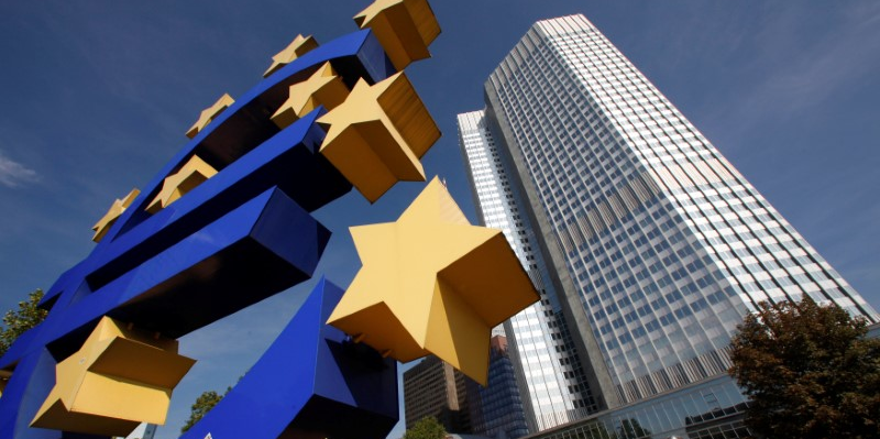 Des responsables de la bce sur la defensive face aux marches