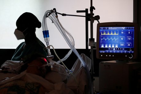 hôpital, respirateur, soins intensifs, Saint-Denis