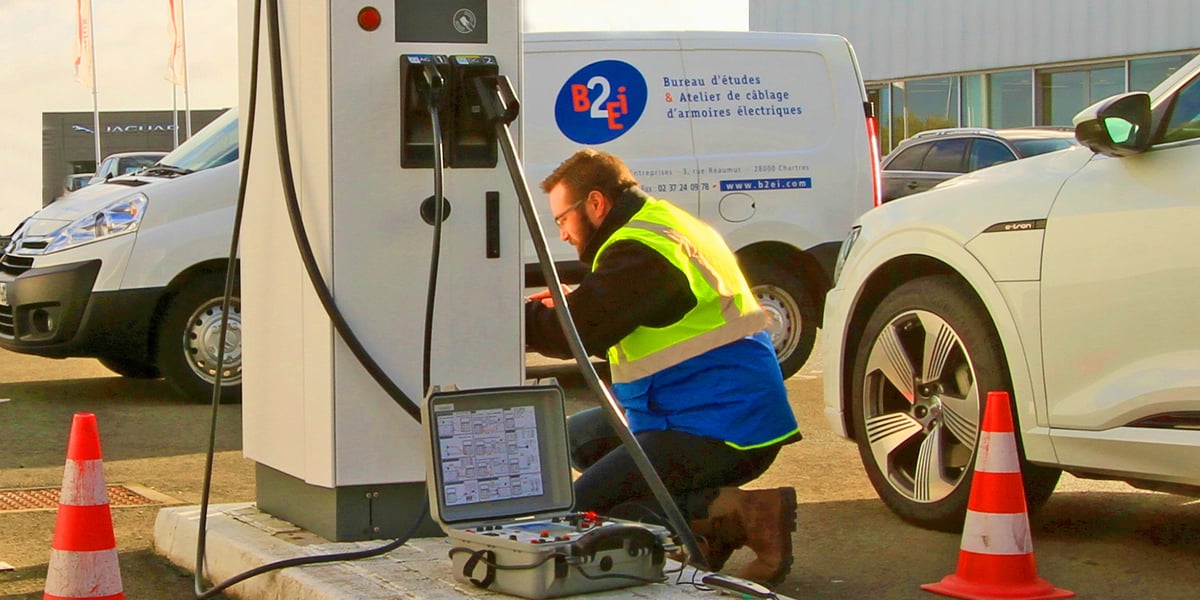 En s’attaquant au marché de la borne de rechargement pour véhicules électriques, B2EI vise une croissance de son chiffre d’affaires de près de 5 % par an.