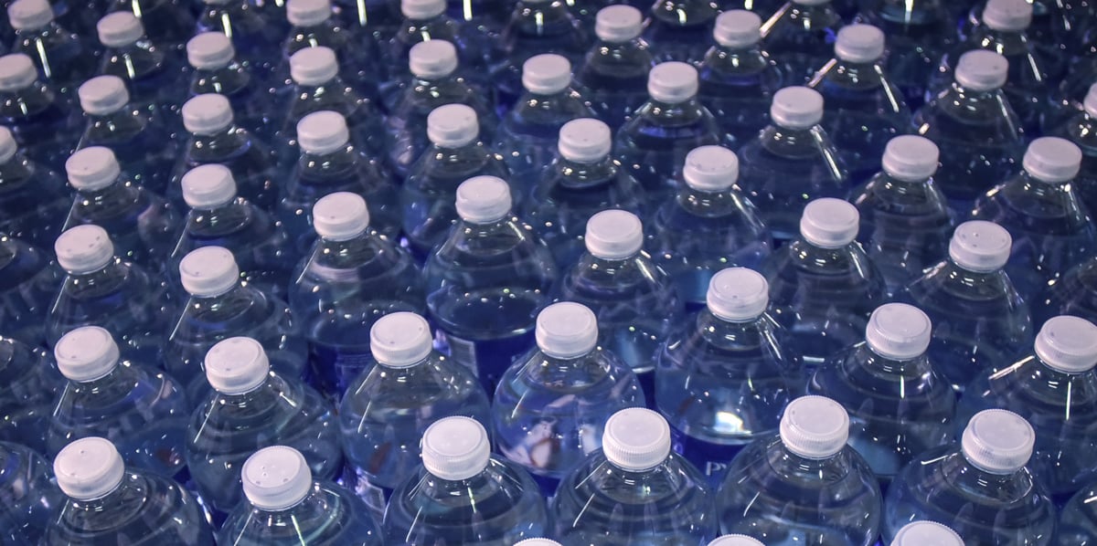 La marque Plancoët a travaillé avec l'Ademe pour investir 1,7 million d'euros dans son parc de verre consigné, qui fournit notamment la nouvelle offre en 33cl pour les cafés et terrasses.